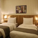 Tress Hotel