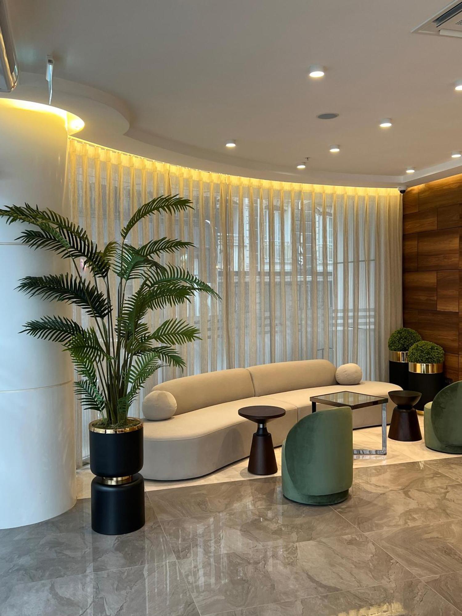 Otel Tress